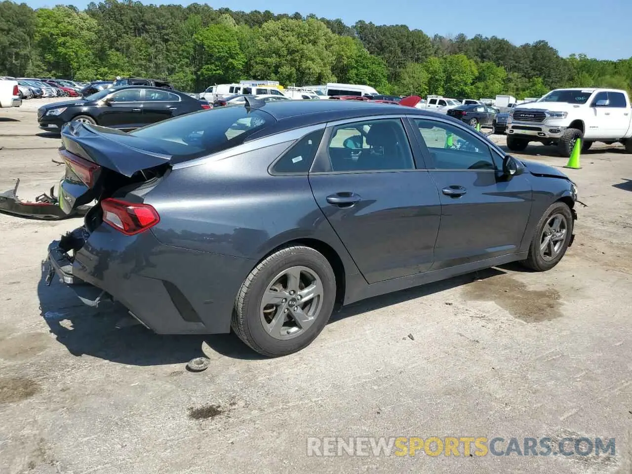 3 Photograph of a damaged car 5XXG14J2XMG053134 KIA K5 2021