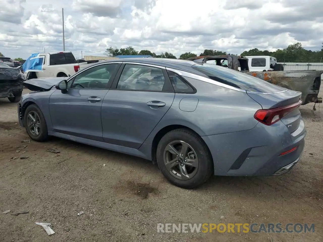 2 Photograph of a damaged car 5XXG24J21MG032184 KIA K5 2021