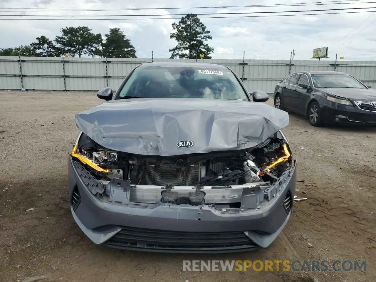 5 Photograph of a damaged car 5XXG24J21MG032184 KIA K5 2021