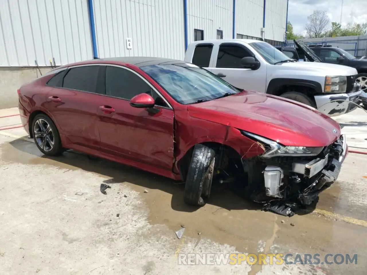 4 Photograph of a damaged car 5XXG34J21MG026253 KIA K5 2021
