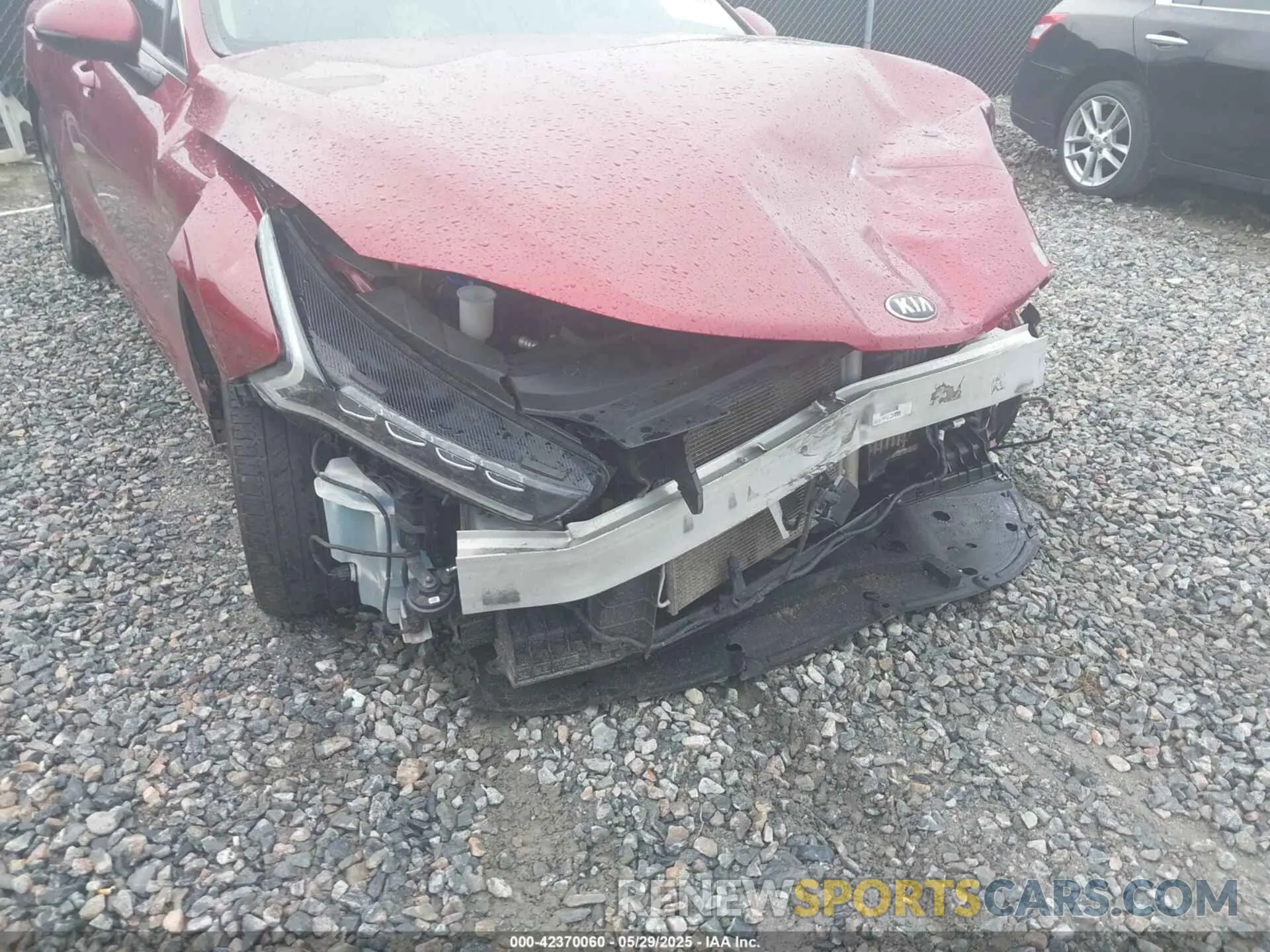 16 Photograph of a damaged car 5XXG34J24MG033357 KIA K5 2021