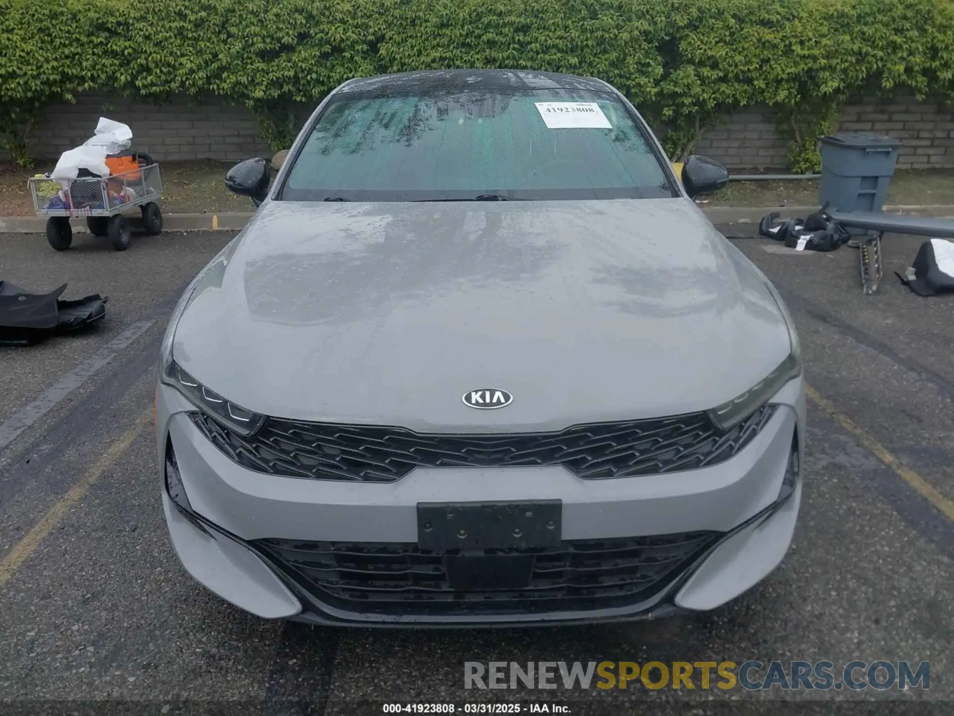 13 Photograph of a damaged car 5XXG64J20MG069179 KIA K5 2021