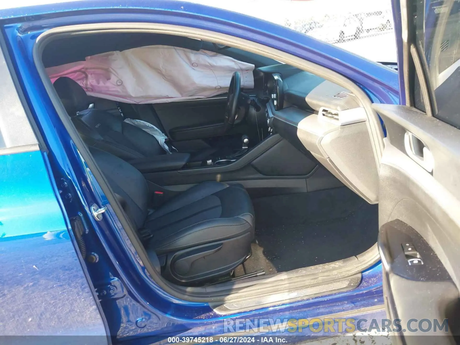 5 Photograph of a damaged car 5XXG64J21MG073399 KIA K5 2021