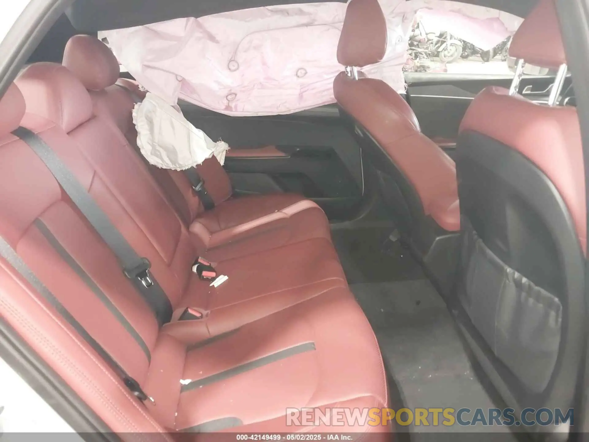 8 Photograph of a damaged car 5XXG64J23MG072626 KIA K5 2021