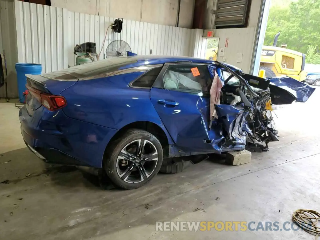 3 Photograph of a damaged car 5XXG64J24MG078919 KIA K5 2021