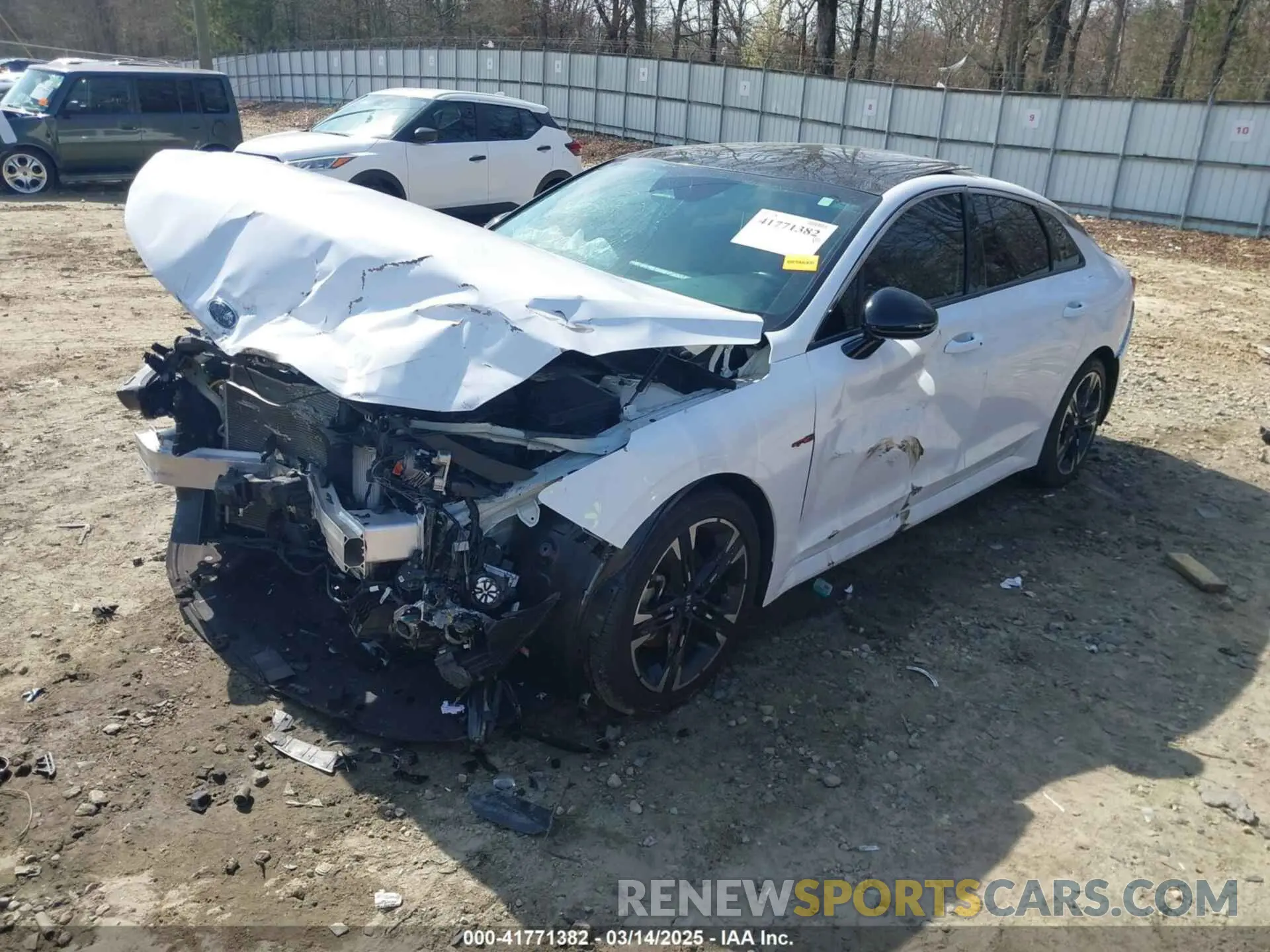 6 Photograph of a damaged car 5XXG64J26MG044951 KIA K5 2021