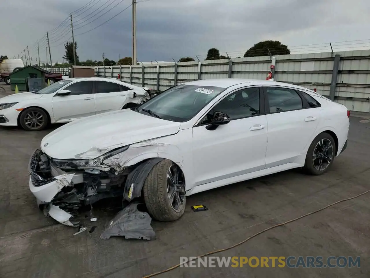 1 Photograph of a damaged car 5XXG64J26MG063063 KIA K5 2021