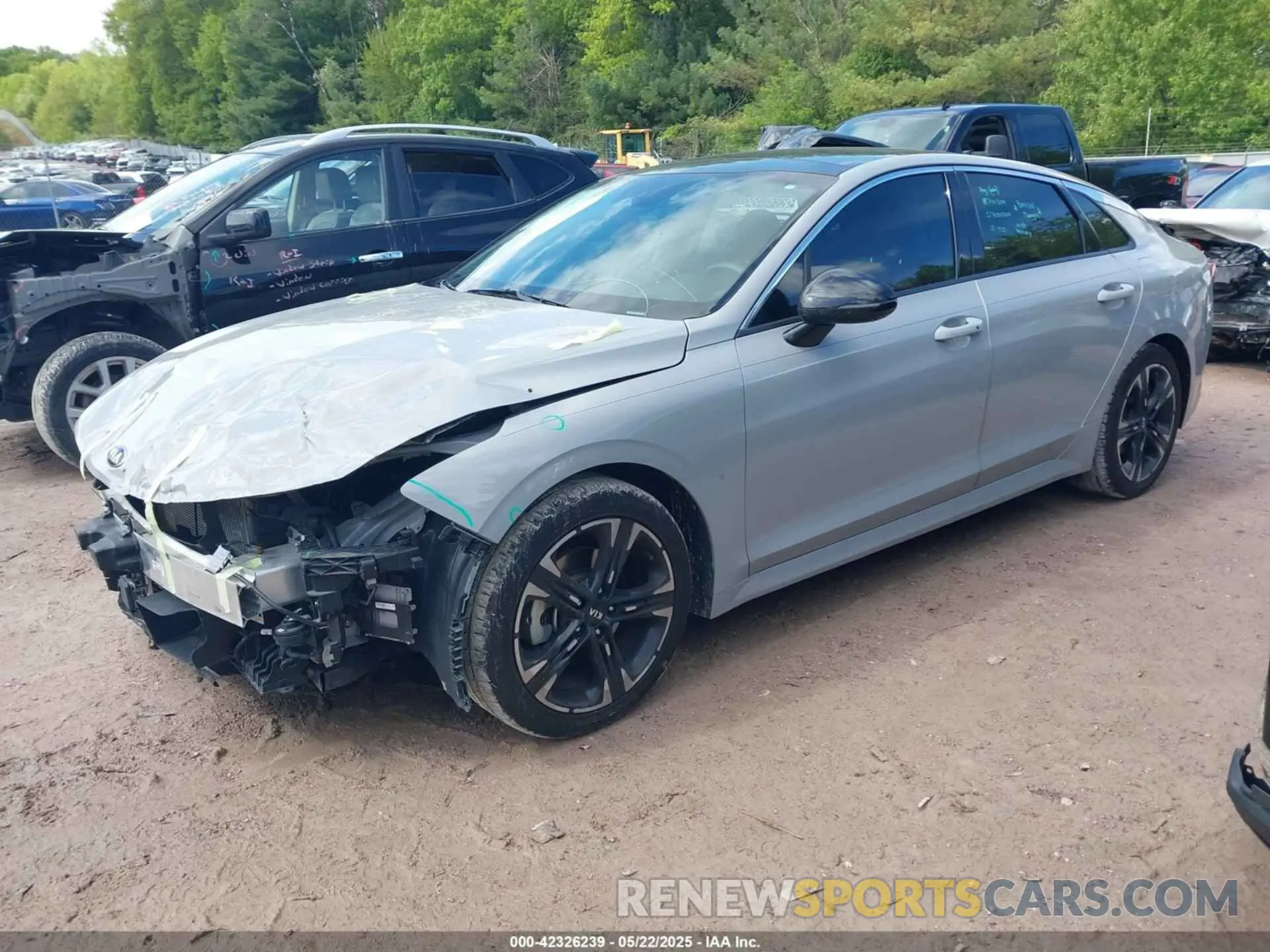 2 Photograph of a damaged car 5XXG64J26MG070482 KIA K5 2021