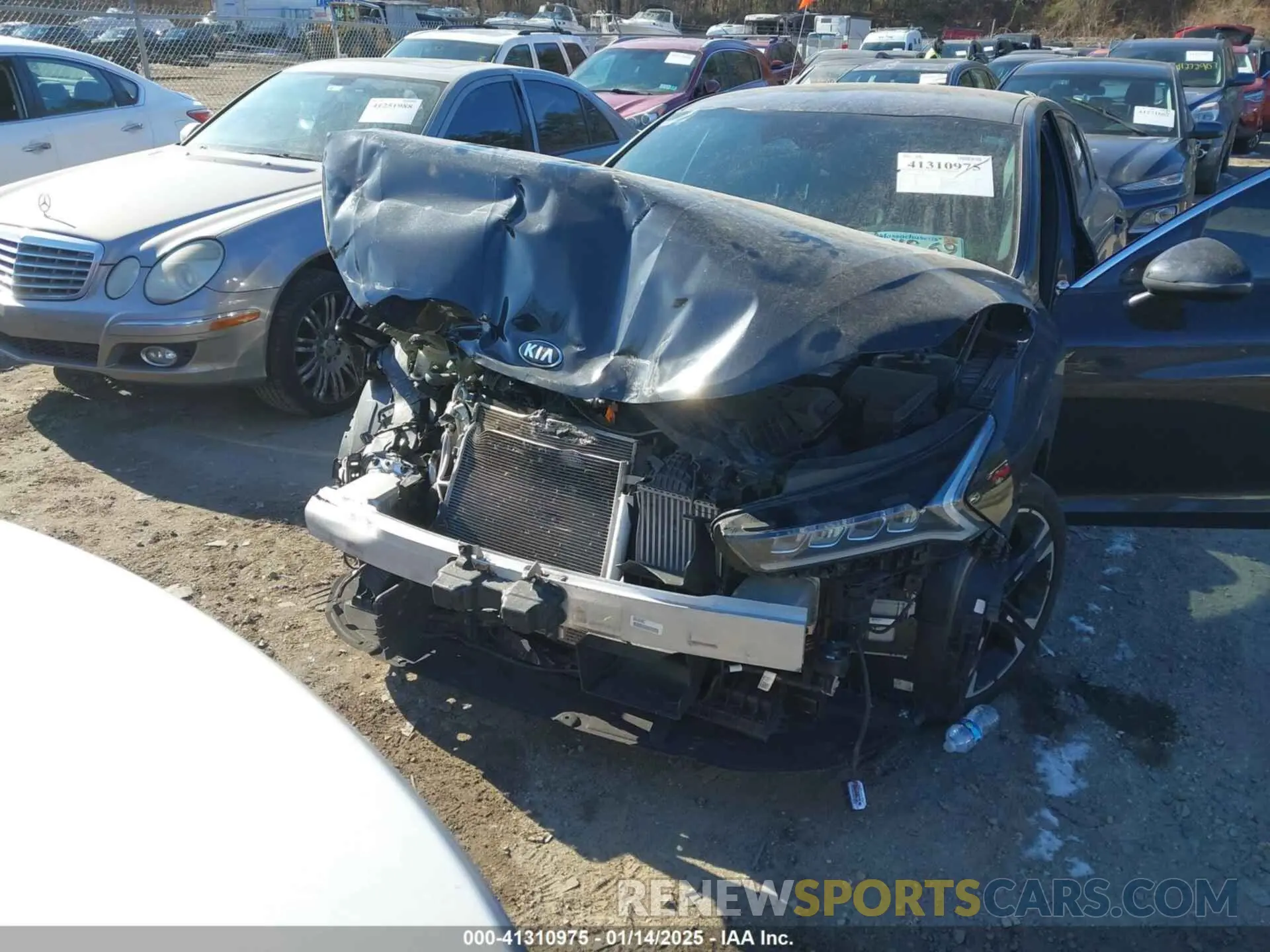 6 Photograph of a damaged car 5XXG64J28MG016827 KIA K5 2021