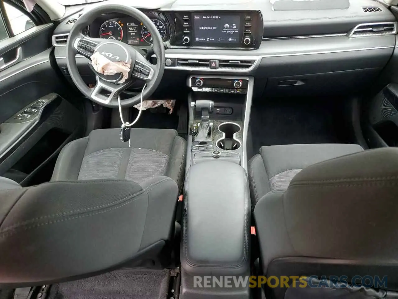 8 Фотография поврежденного автомобиля 5XXG14J20NG151669 KIA K5 2022