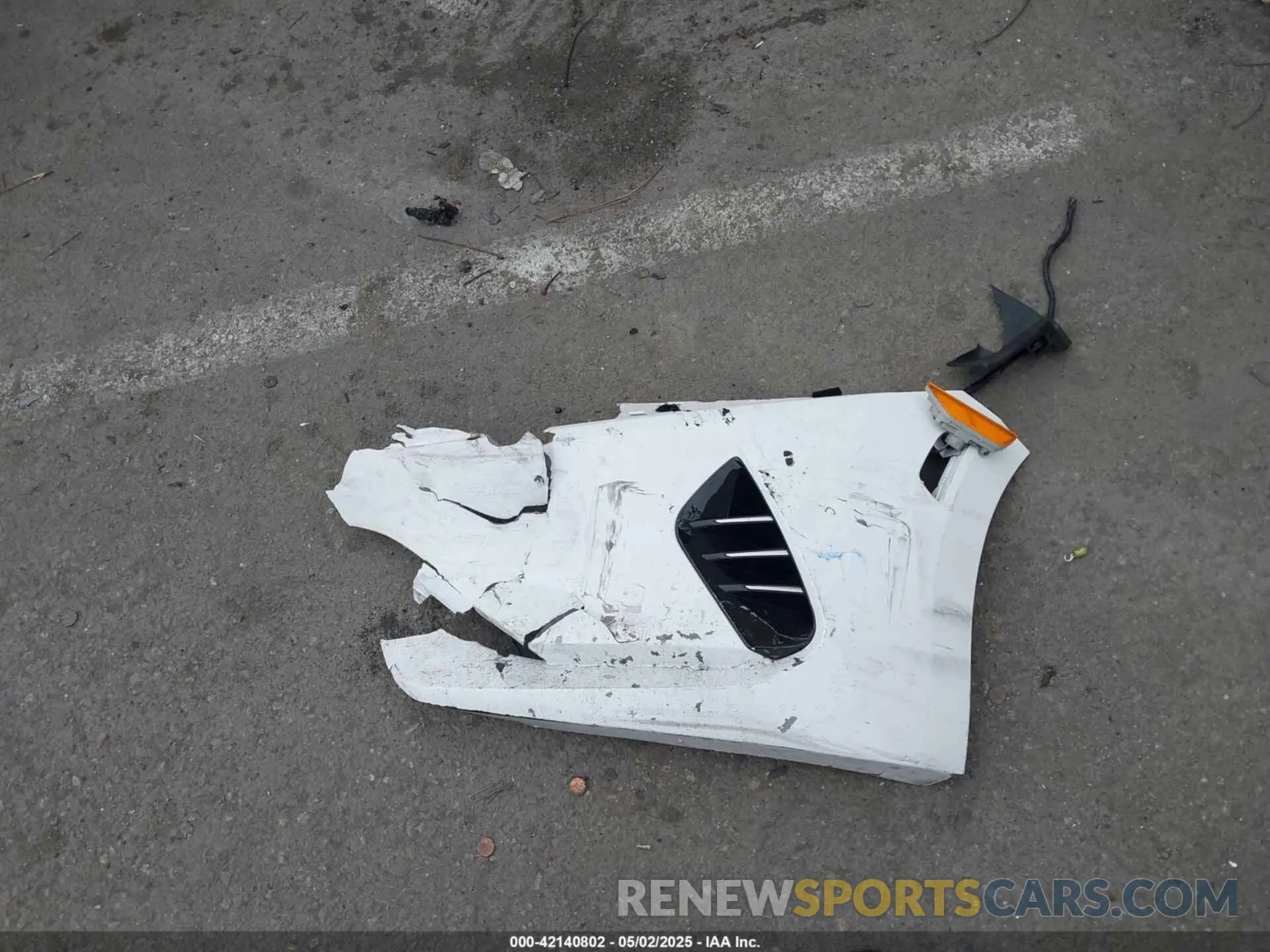 12 Photograph of a damaged car 5XXG14J21NG132855 KIA K5 2022