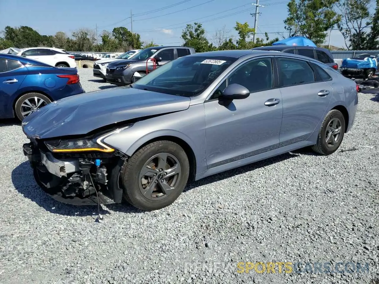 1 Photograph of a damaged car 5XXG14J24NG132171 KIA K5 2022