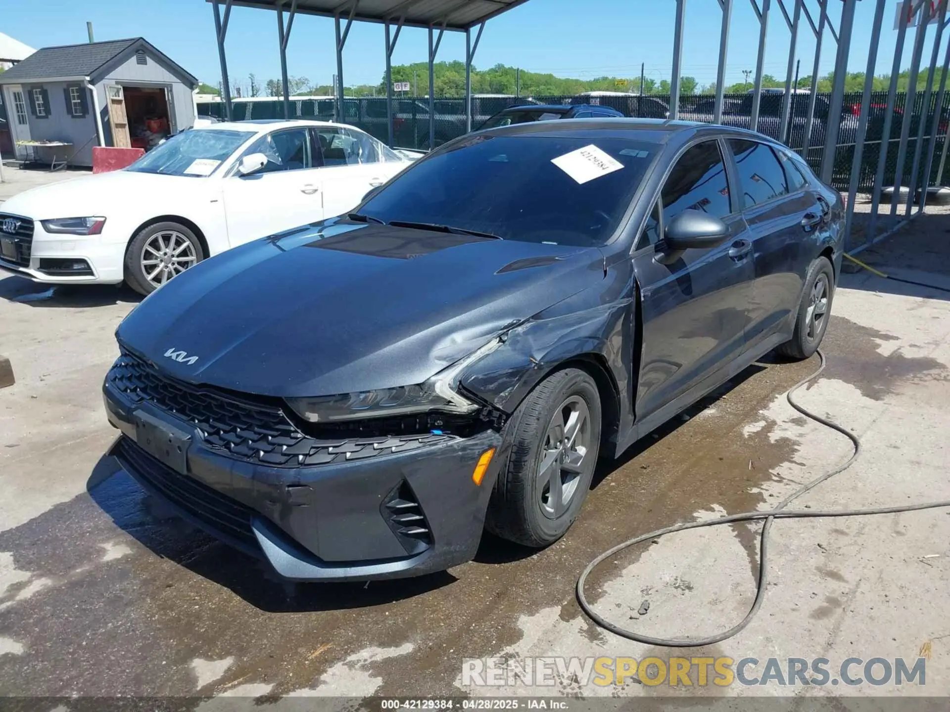 2 Photograph of a damaged car 5XXG14J29NG129556 KIA K5 2022