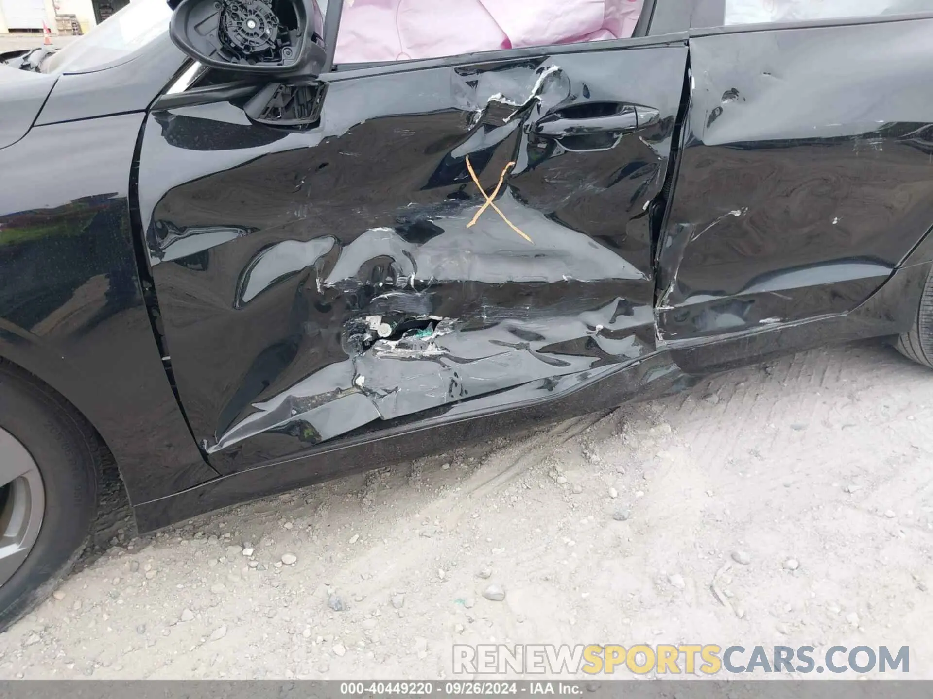 6 Photograph of a damaged car 5XXG24J26NG147414 KIA K5 2022