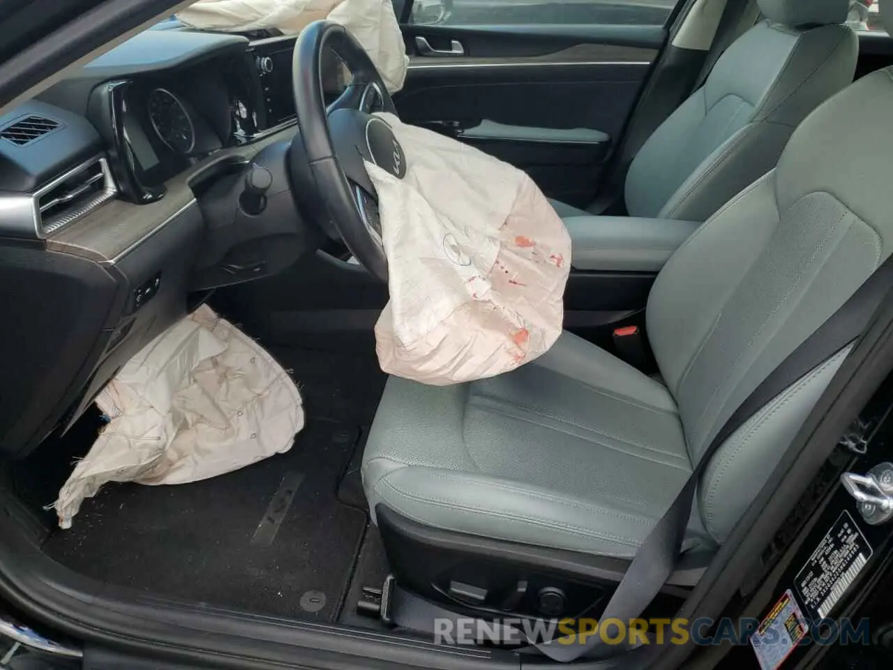 7 Photograph of a damaged car 5XXG34J23NG148985 KIA K5 2022