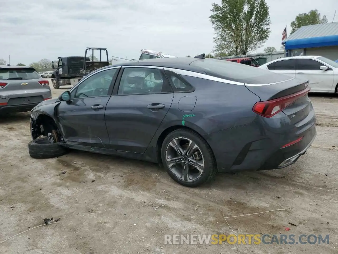 2 Photograph of a damaged car 5XXG34J24NG140362 KIA K5 2022