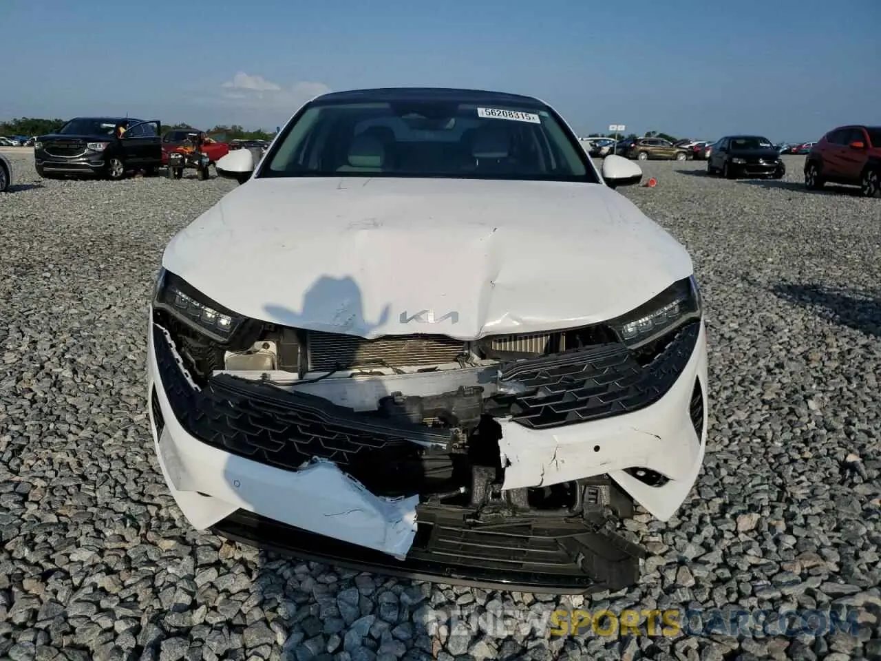 5 Photograph of a damaged car 5XXG34J28NG102830 KIA K5 2022
