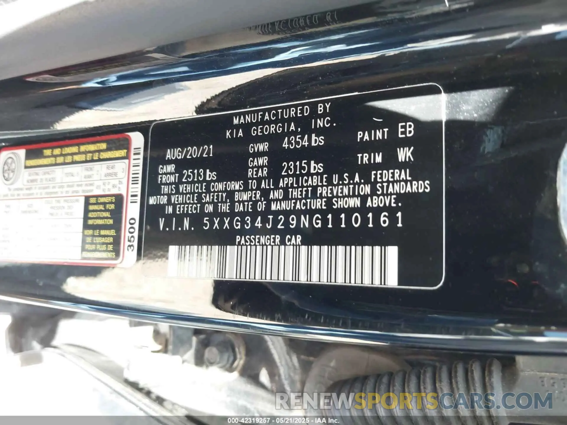 9 Photograph of a damaged car 5XXG34J29NG110161 KIA K5 2022