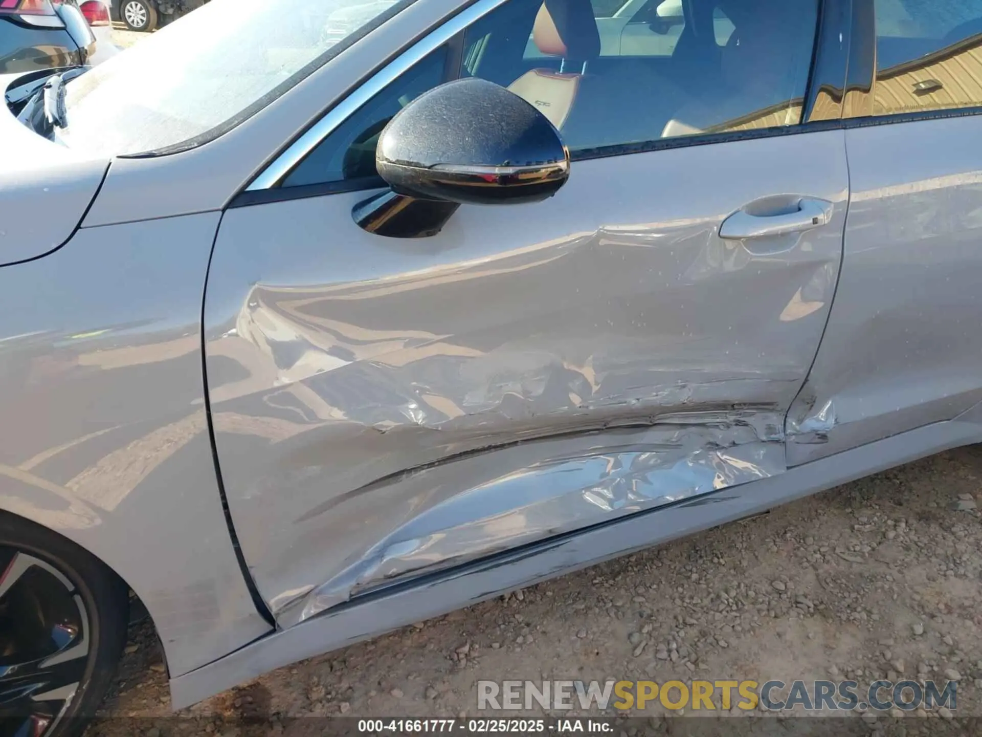 6 Photograph of a damaged car 5XXG64J20NG113375 KIA K5 2022