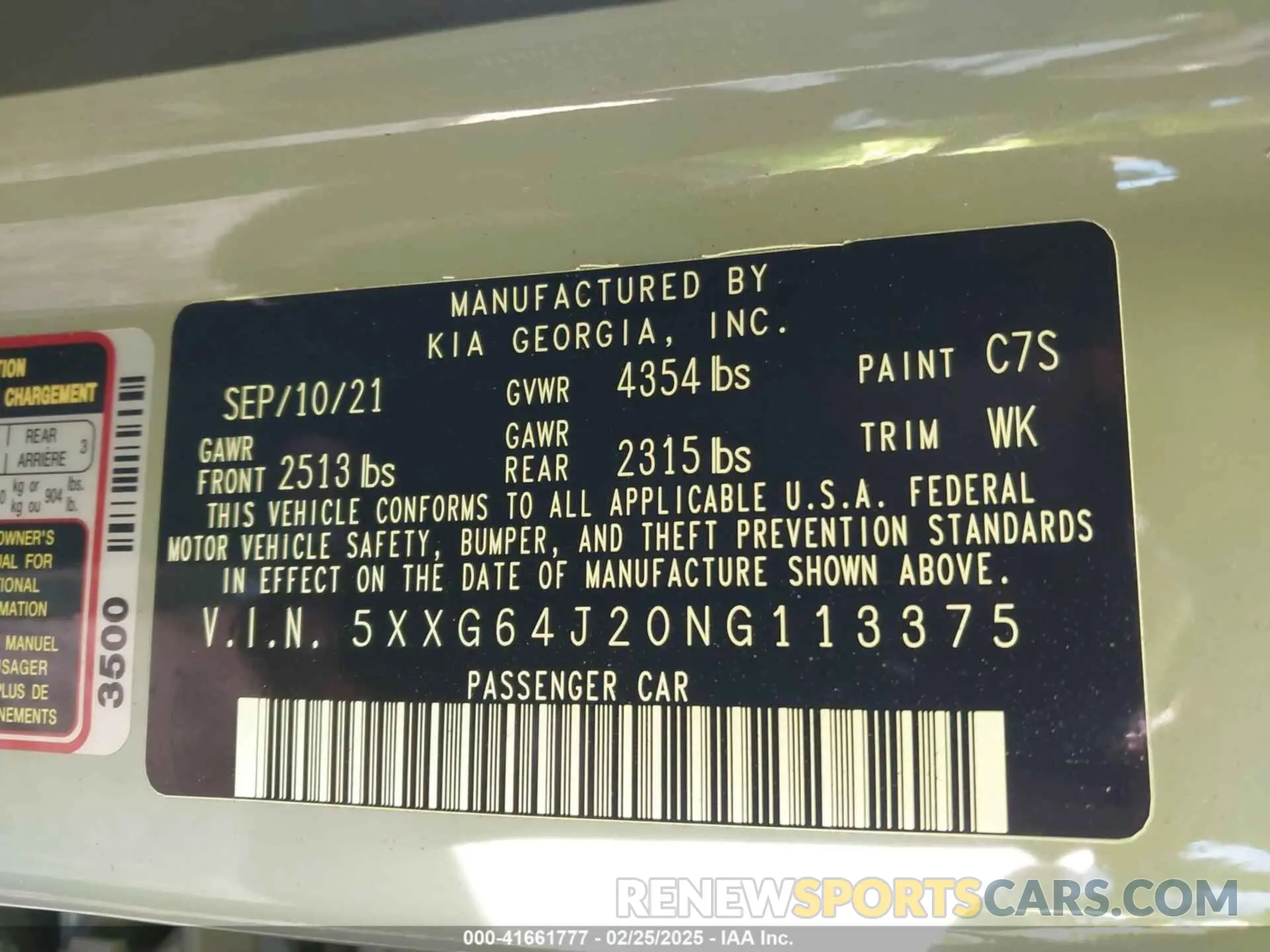 9 Photograph of a damaged car 5XXG64J20NG113375 KIA K5 2022