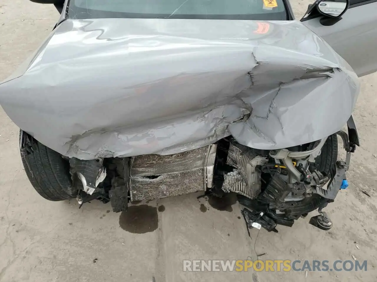 11 Photograph of a damaged car 5XXG64J20NG152368 KIA K5 2022