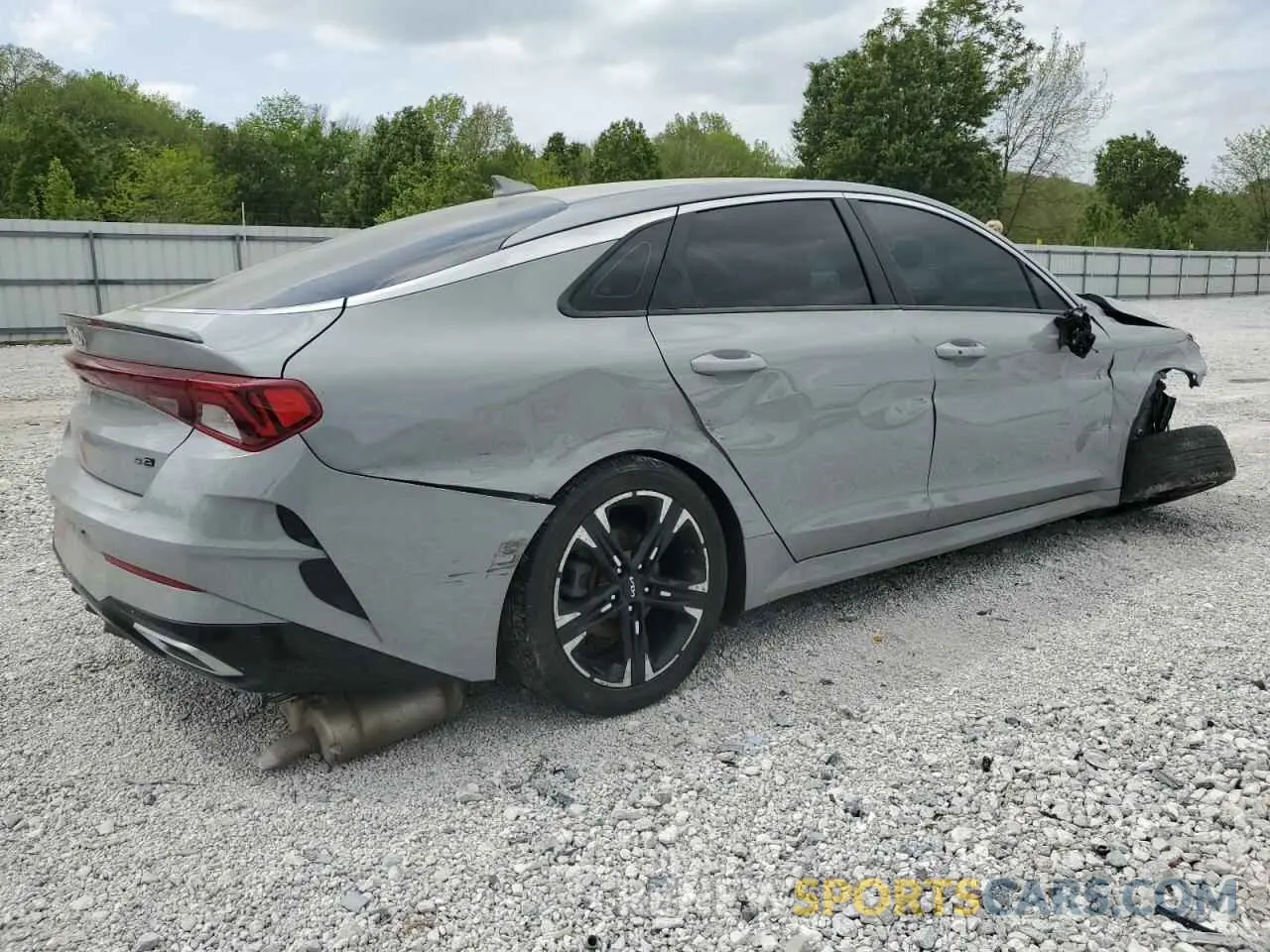 3 Photograph of a damaged car 5XXG64J21NG163475 KIA K5 2022