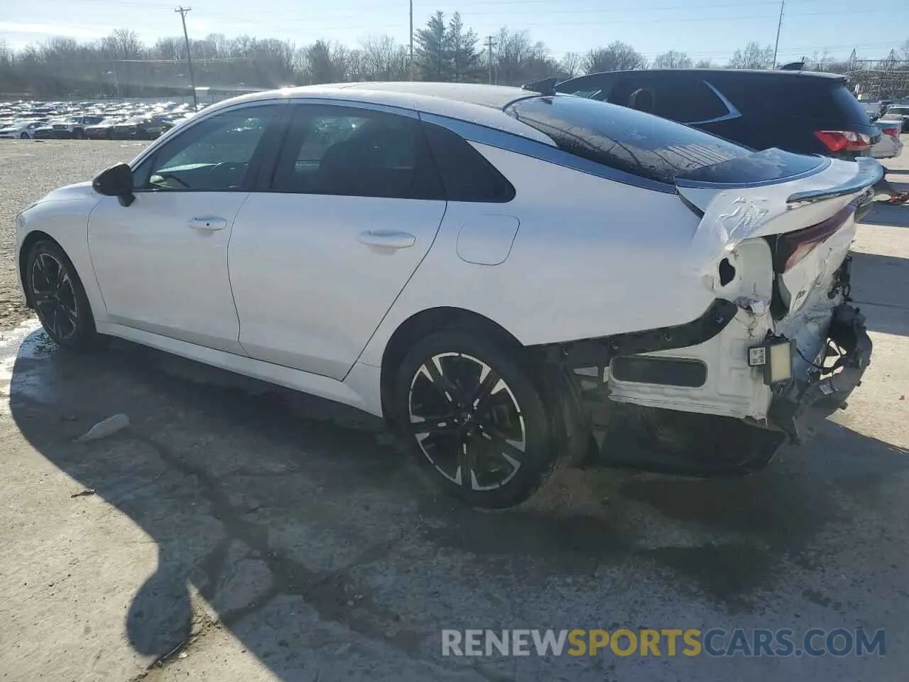 2 Photograph of a damaged car 5XXG64J23NG118375 KIA K5 2022