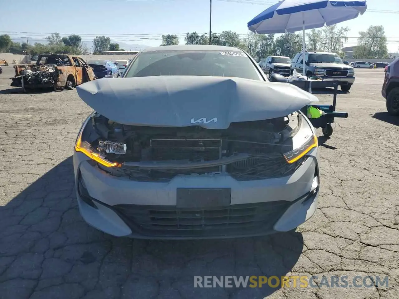 5 Photograph of a damaged car 5XXG64J28NG134099 KIA K5 2022