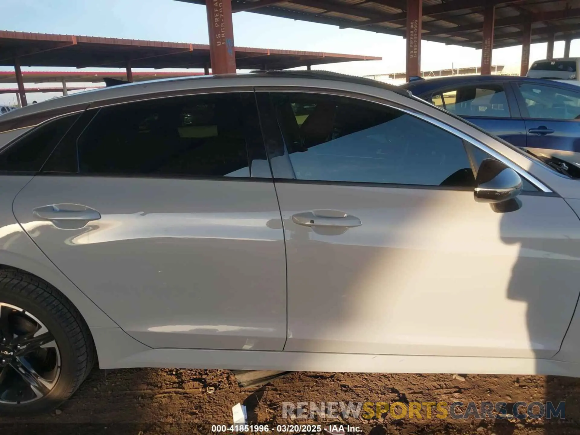 13 Photograph of a damaged car 5XXG64J29NG107509 KIA K5 2022