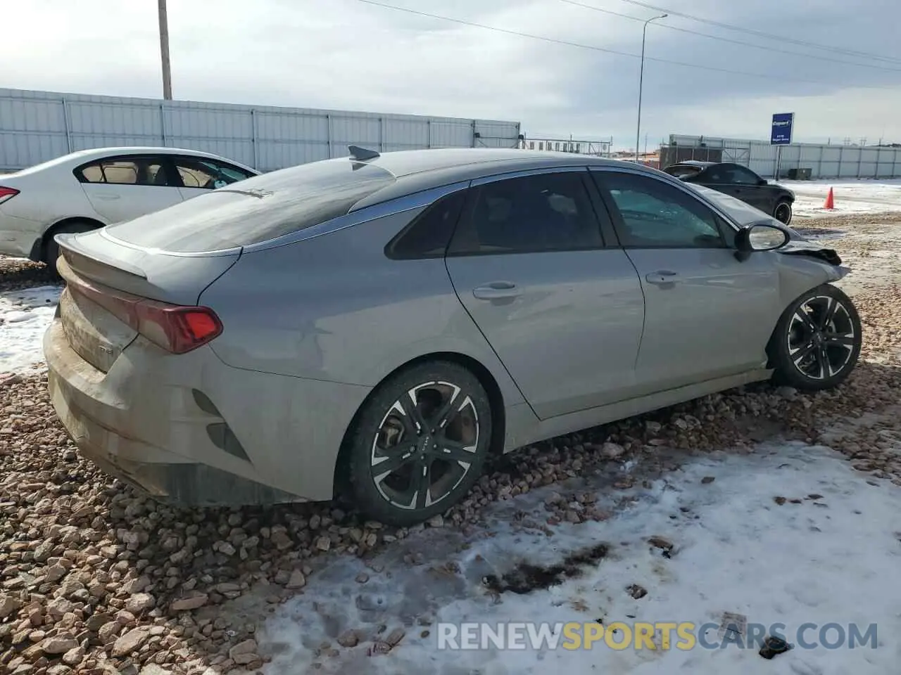 3 Photograph of a damaged car 5XXG64J29NG153485 KIA K5 2022