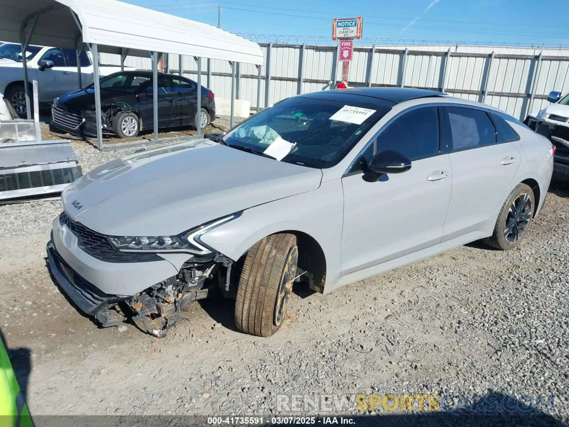 2 Photograph of a damaged car 5XXG64J2XNG093393 KIA K5 2022
