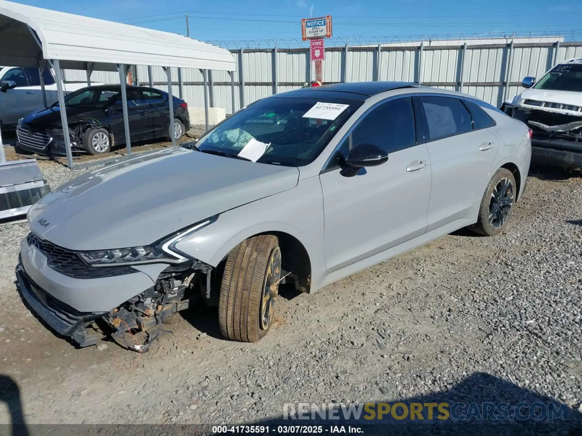 6 Photograph of a damaged car 5XXG64J2XNG093393 KIA K5 2022