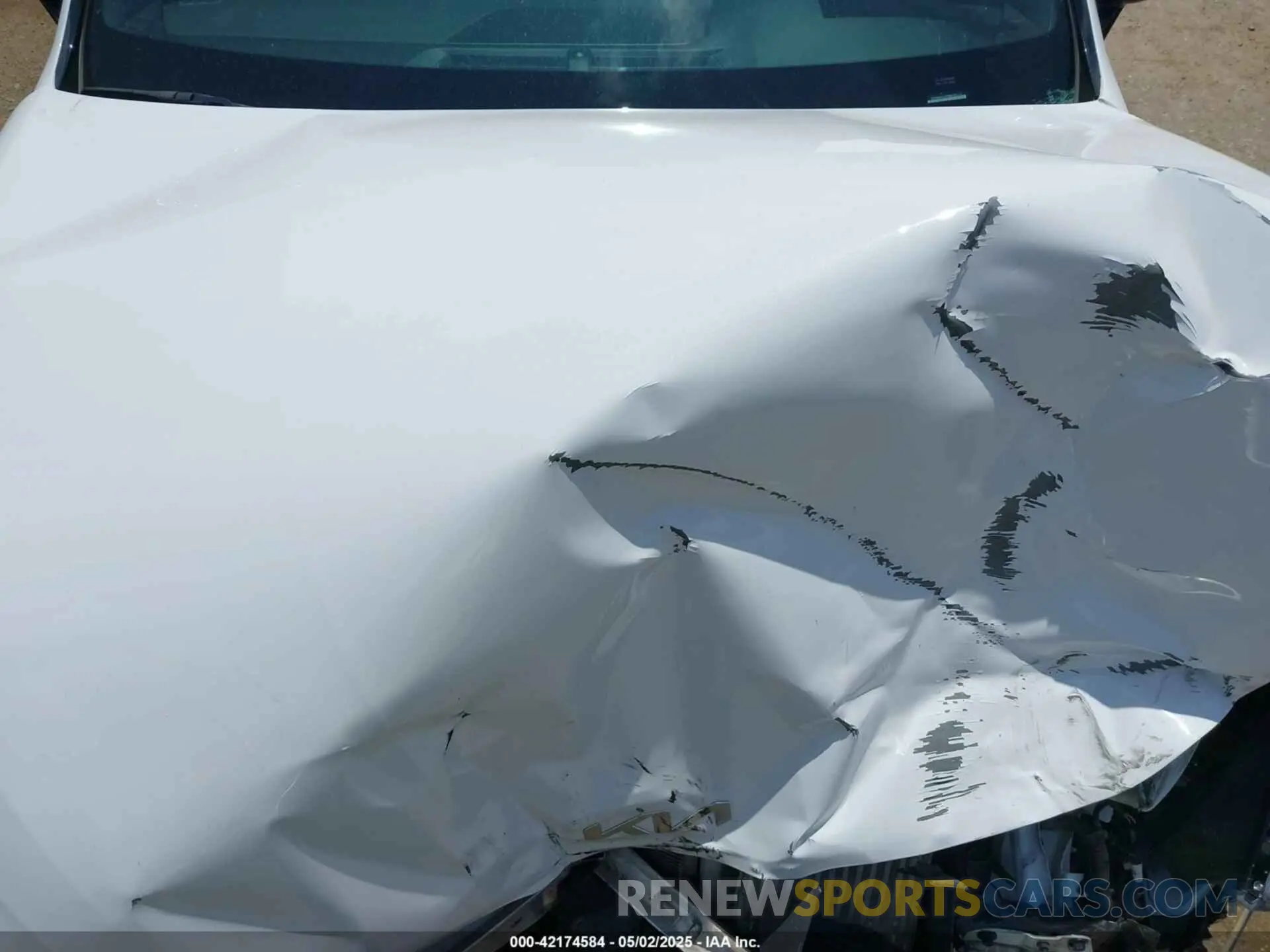10 Photograph of a damaged car 5XXG64J2XNG094172 KIA K5 2022