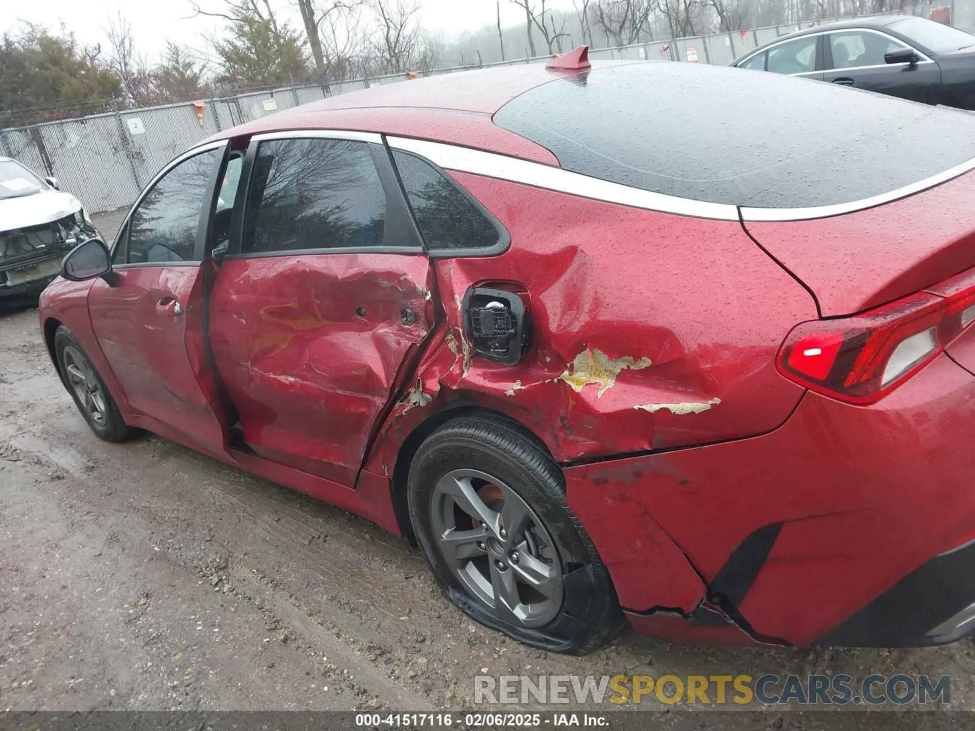 17 Photograph of a damaged car 5XXG14J29PG224931 KIA K5 2023