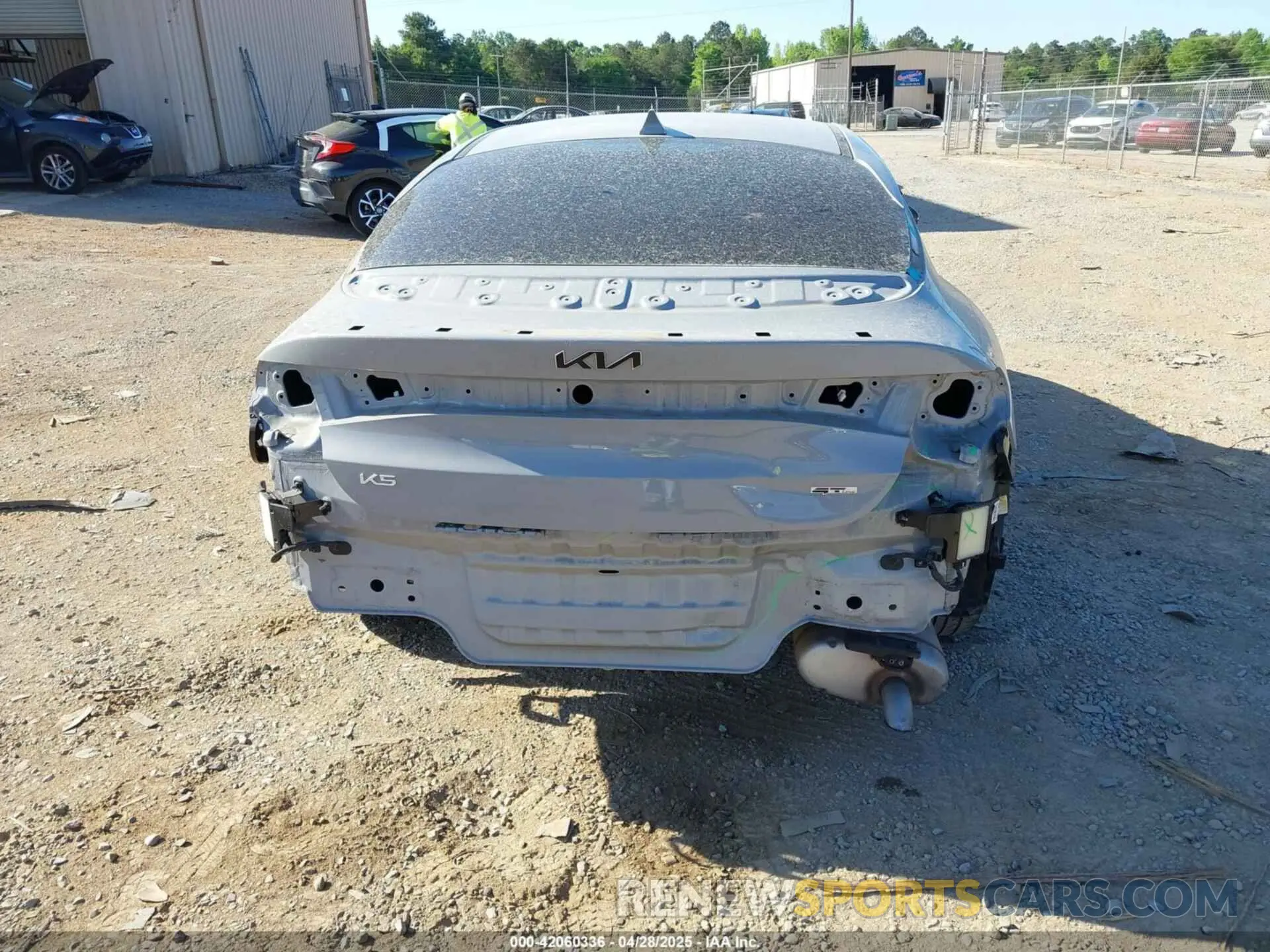 16 Photograph of a damaged car 5XXG64J20PG206965 KIA K5 2023