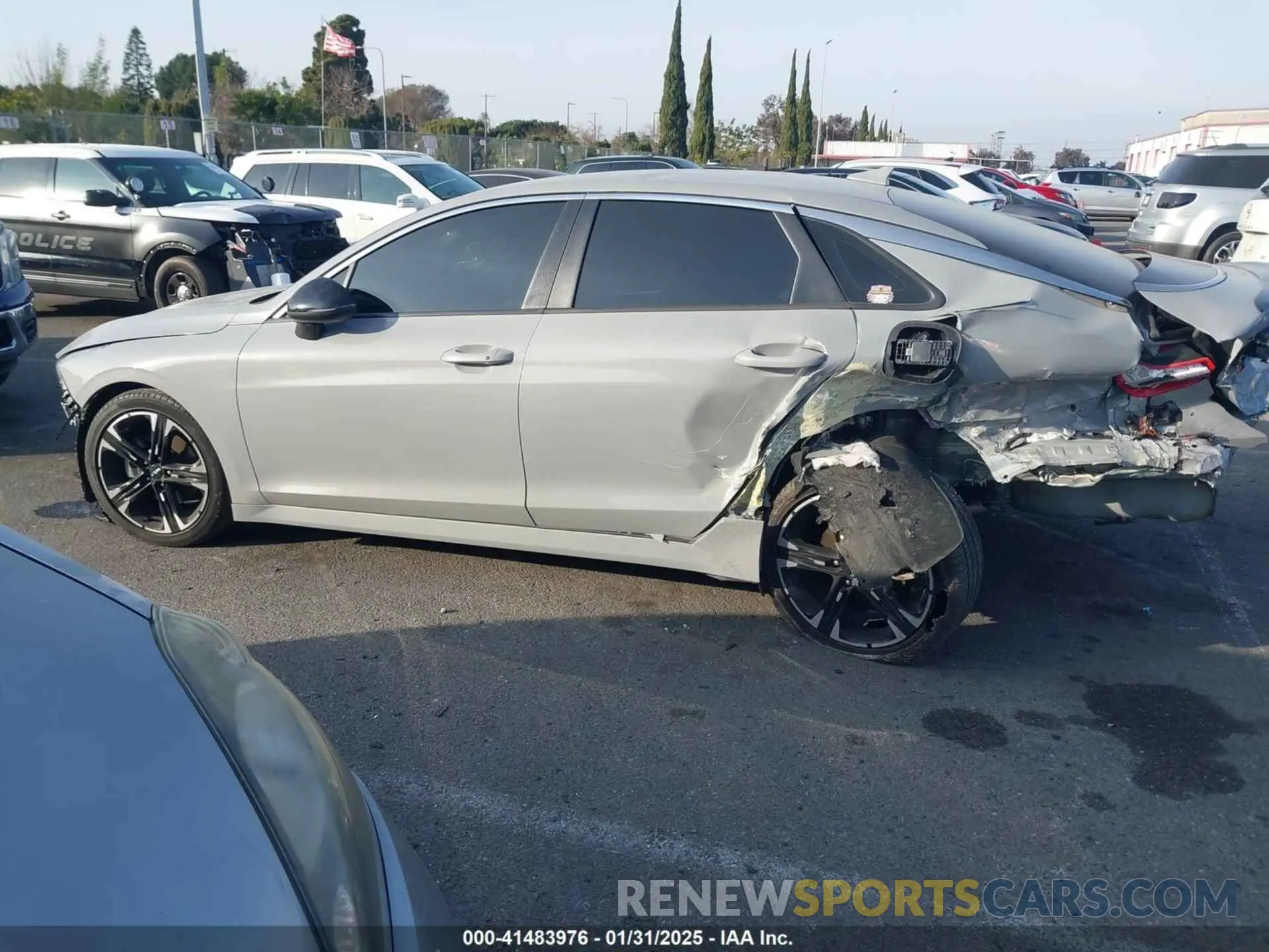 13 Photograph of a damaged car 5XXG64J21PG171885 KIA K5 2023