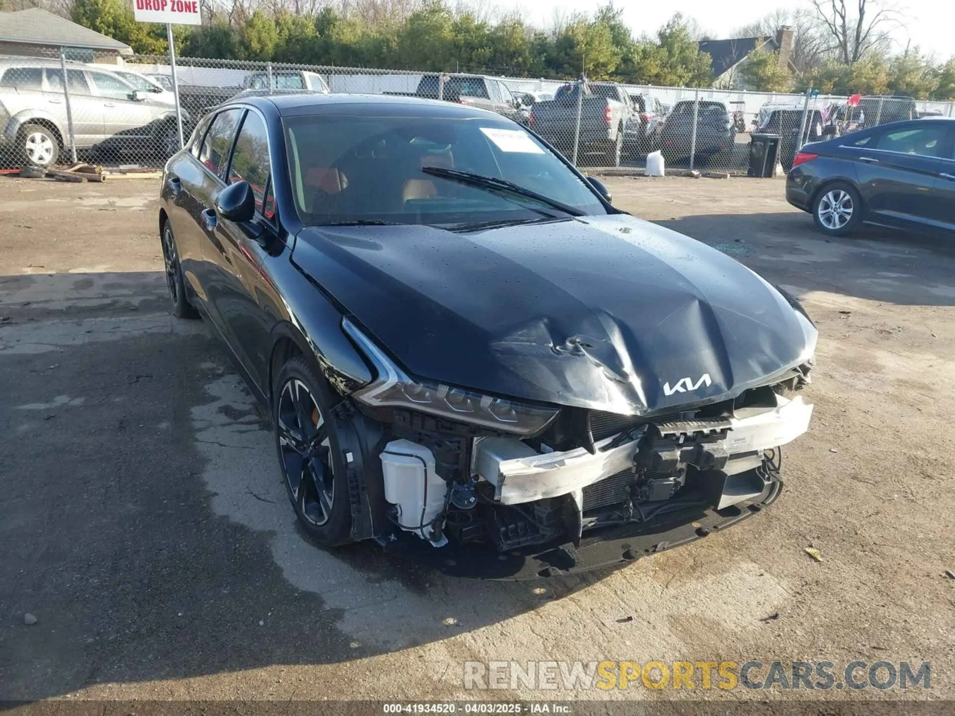 1 Фотография поврежденного автомобиля 5XXG64J21PG204142 KIA K5 2023