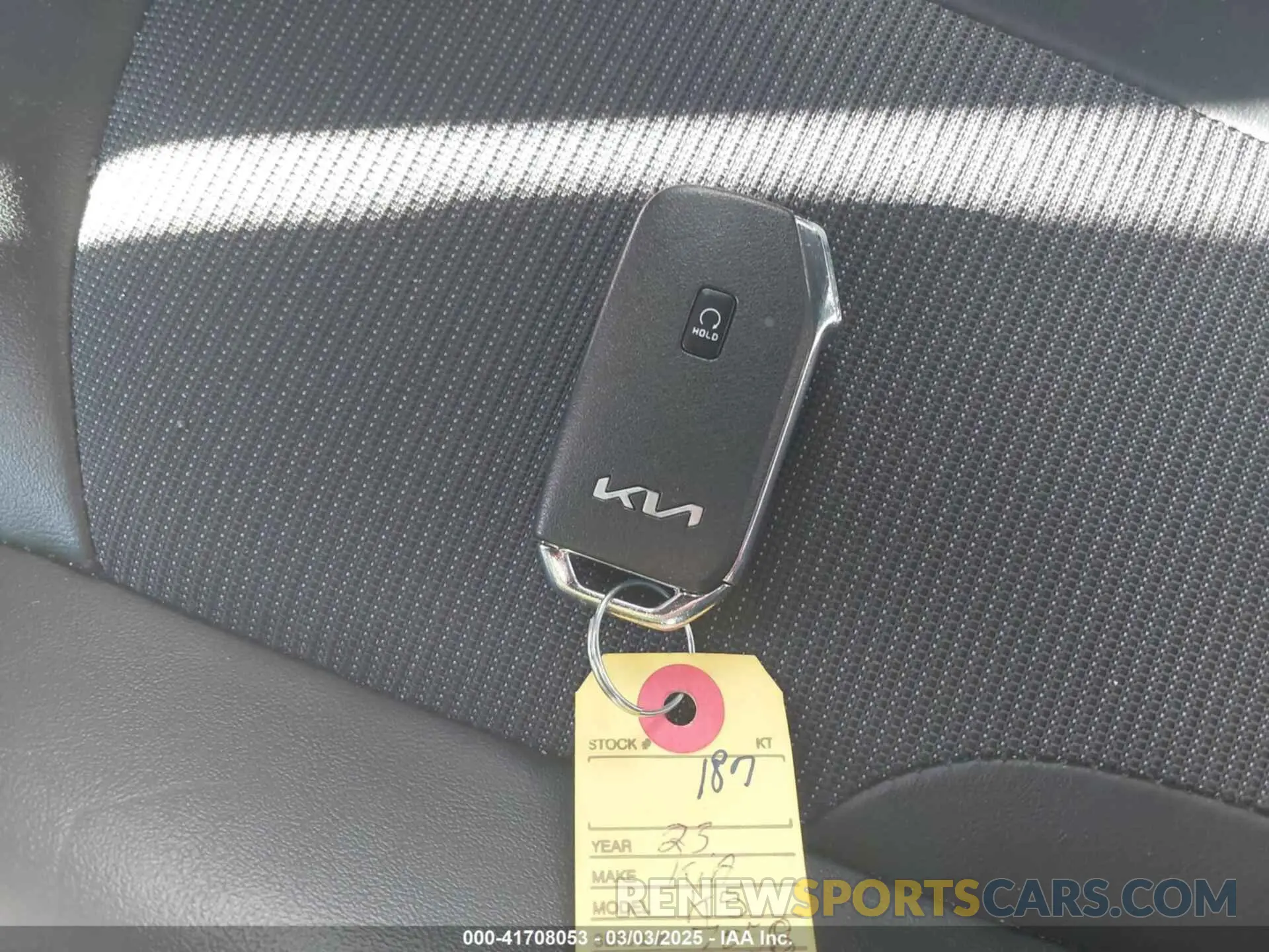 11 Фотография поврежденного автомобиля 5XXG64J22PG187058 KIA K5 2023
