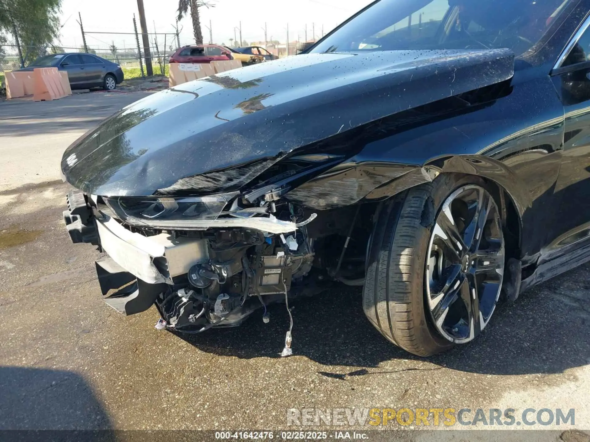 6 Photograph of a damaged car 5XXG64J22PG226277 KIA K5 2023