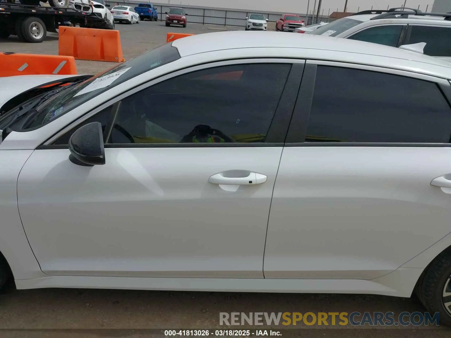 15 Photograph of a damaged car 5XXG64J23PG210833 KIA K5 2023
