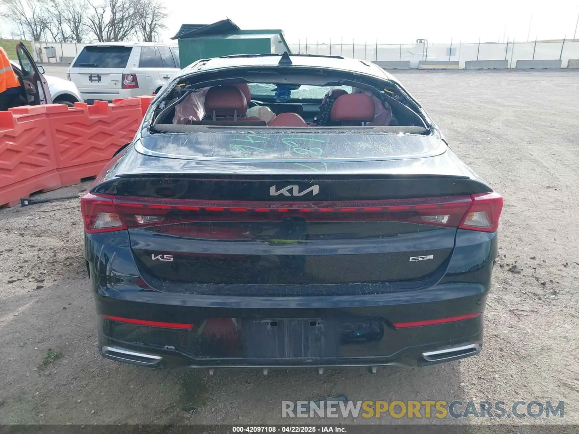 15 Photograph of a damaged car 5XXG64J25PG205939 KIA K5 2023