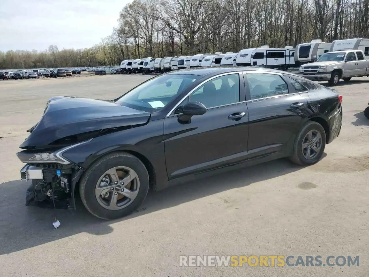1 Photograph of a damaged car 5XXG14J23RG250301 KIA K5 2024