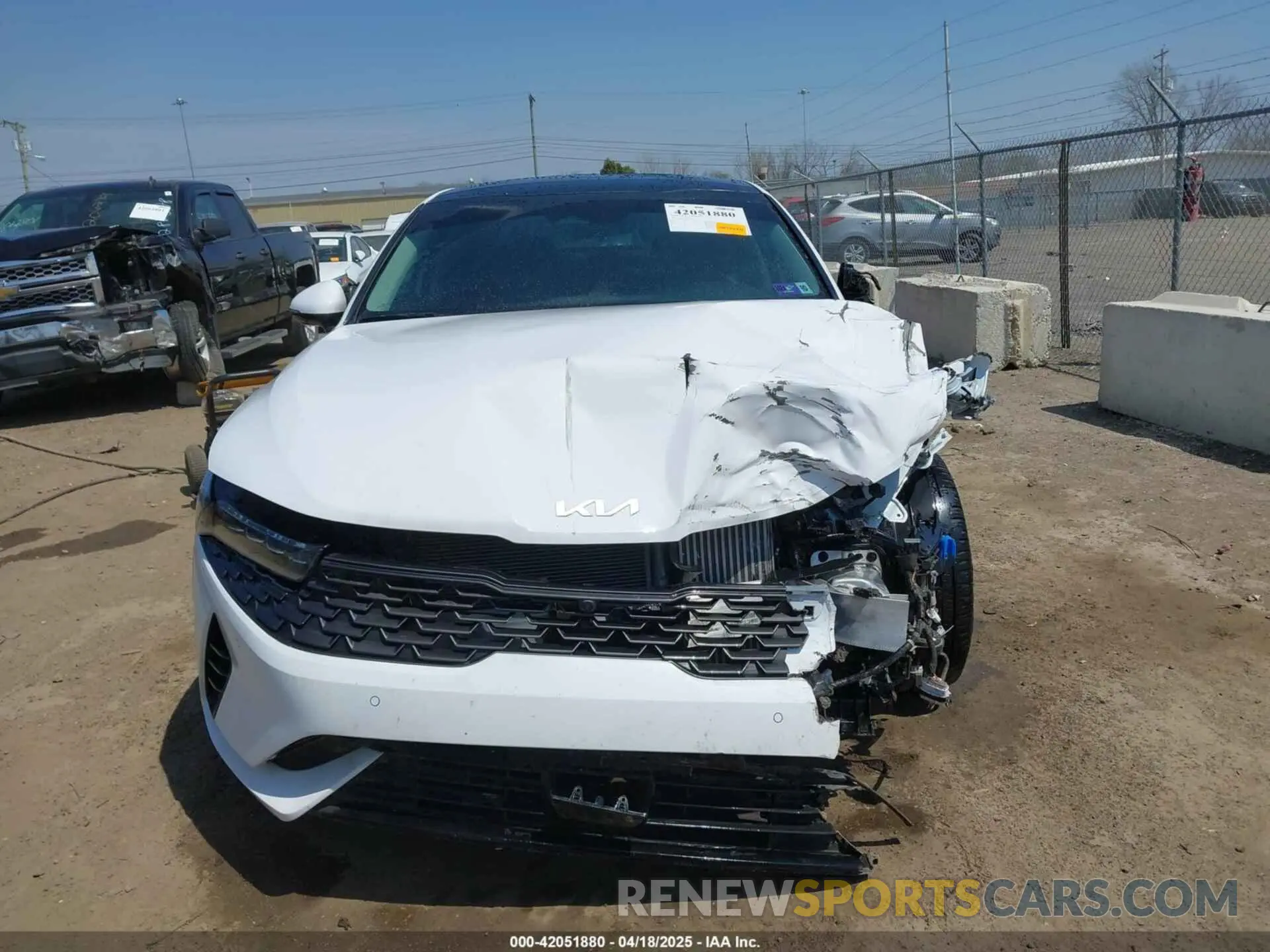 13 Photograph of a damaged car 5XXG34J24RG252620 KIA K5 2024