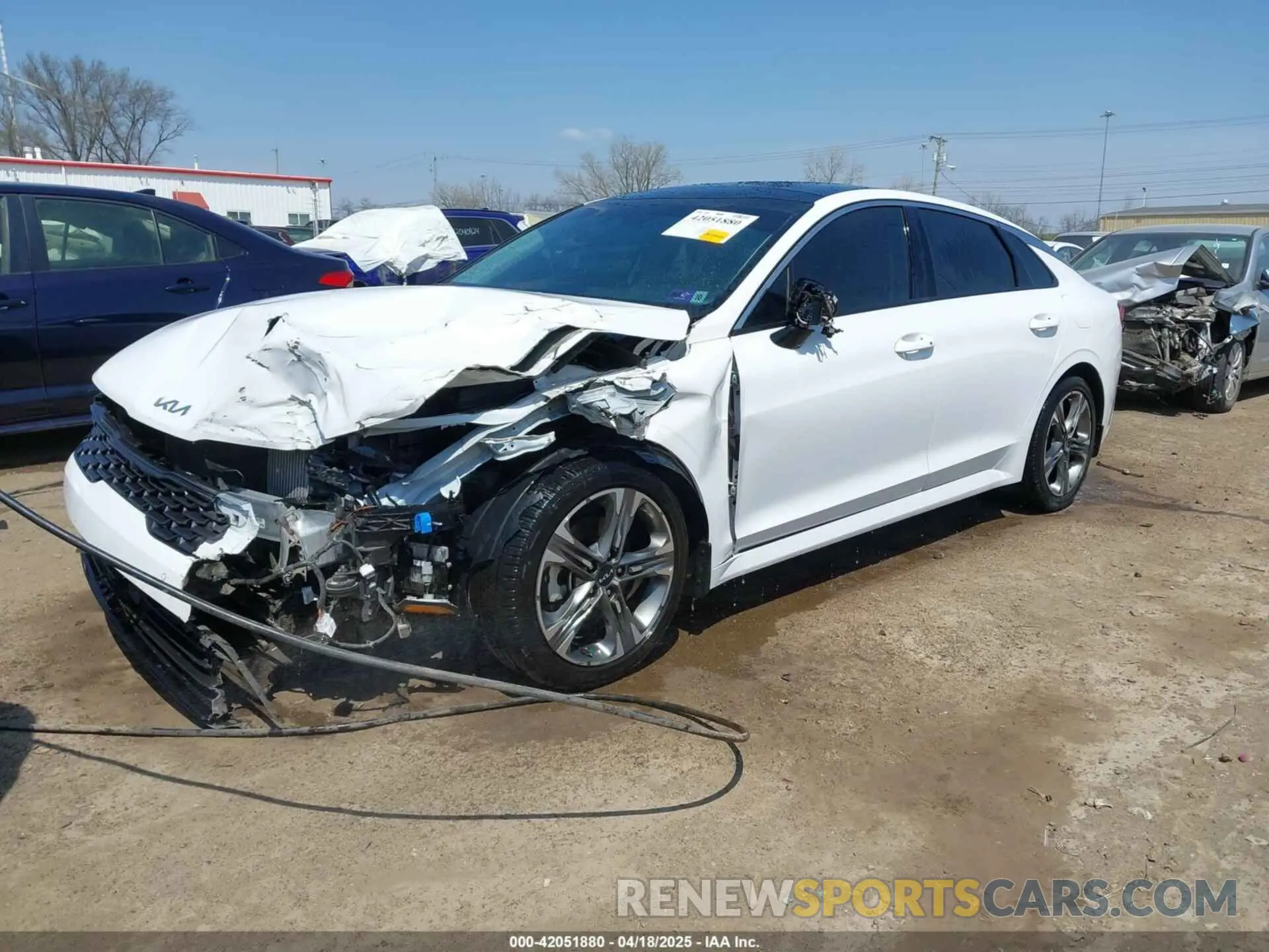 2 Photograph of a damaged car 5XXG34J24RG252620 KIA K5 2024
