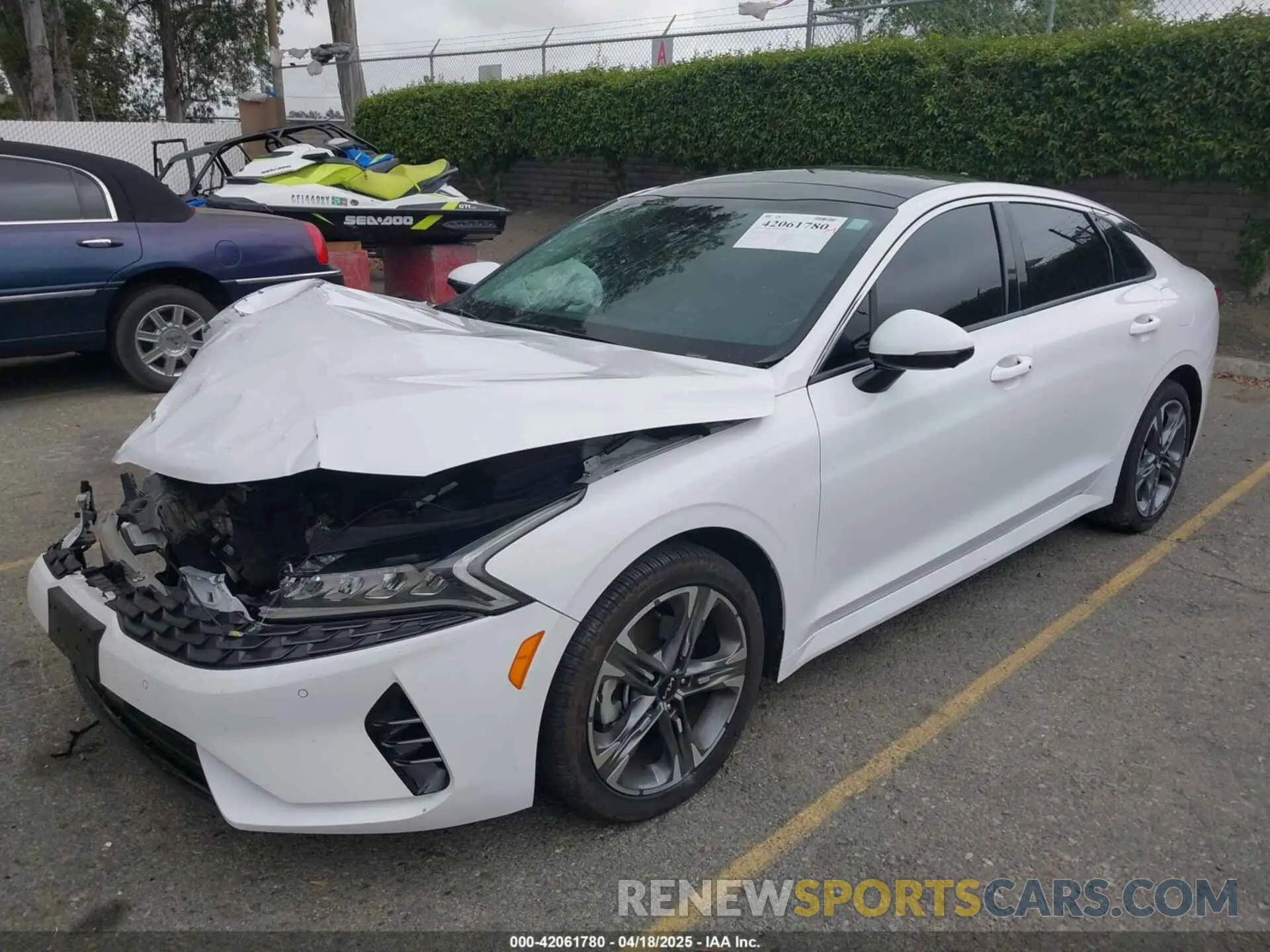2 Photograph of a damaged car 5XXG34J26RG237164 KIA K5 2024