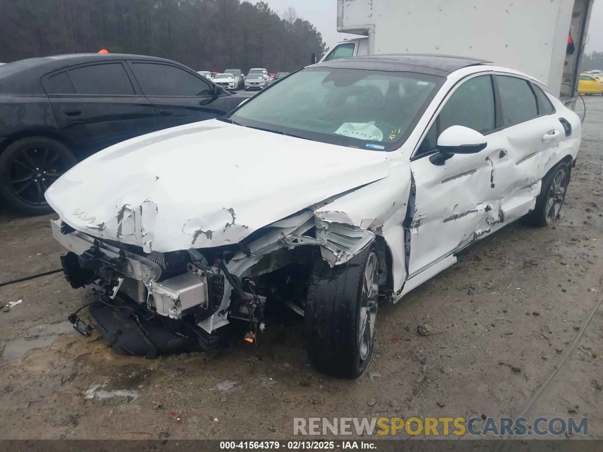 2 Photograph of a damaged car 5XXG34J27RG262302 KIA K5 2024
