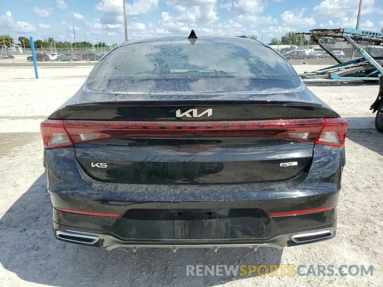 6 Photograph of a damaged car 5XXG64J21RG261024 KIA K5 2024