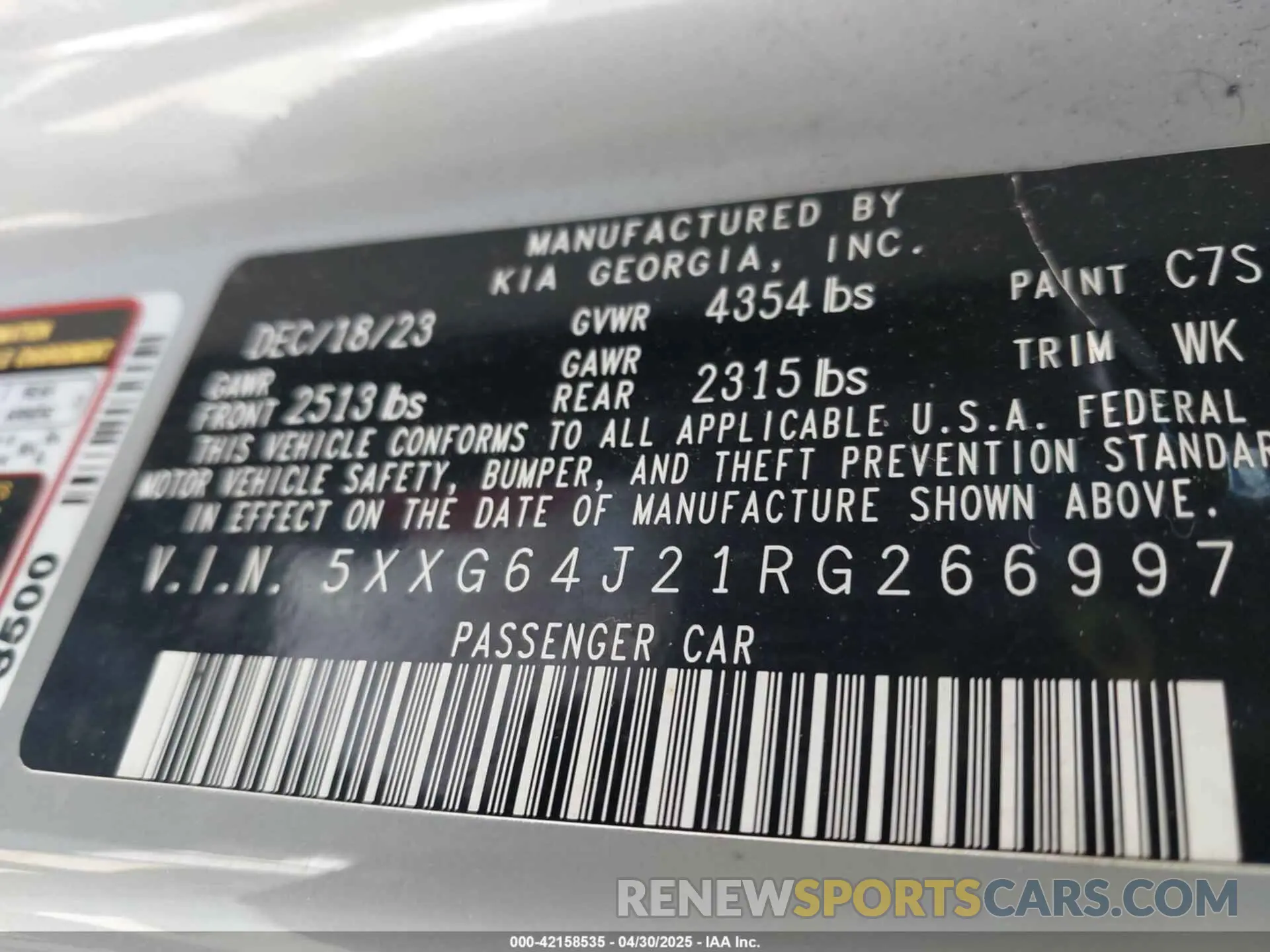 9 Photograph of a damaged car 5XXG64J21RG266997 KIA K5 2024