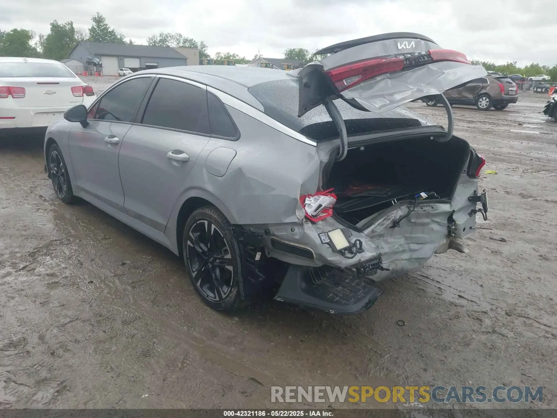 3 Photograph of a damaged car 5XXG64J22RG230008 KIA K5 2024