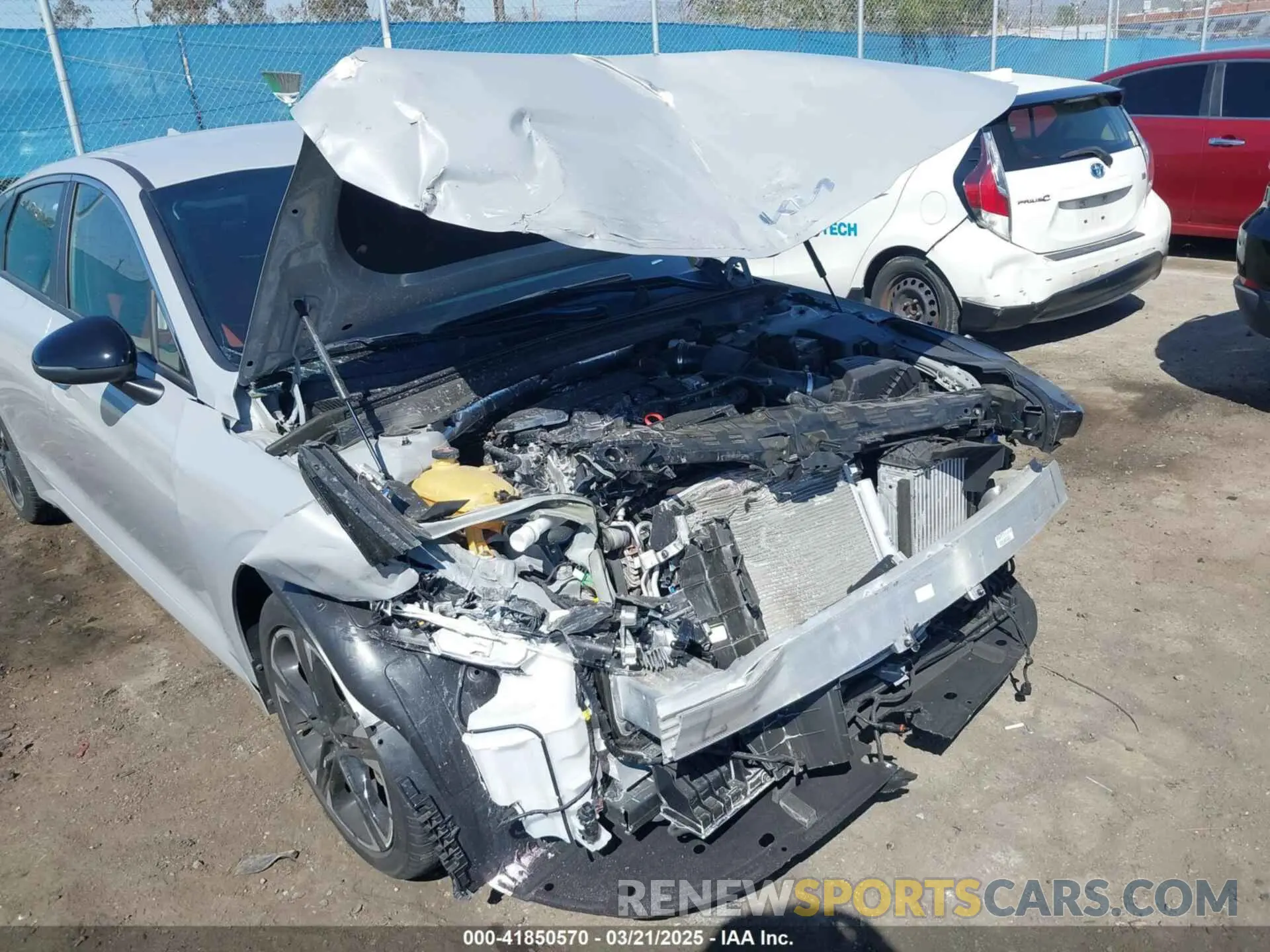 6 Photograph of a damaged car 5XXG64J22RG231143 KIA K5 2024